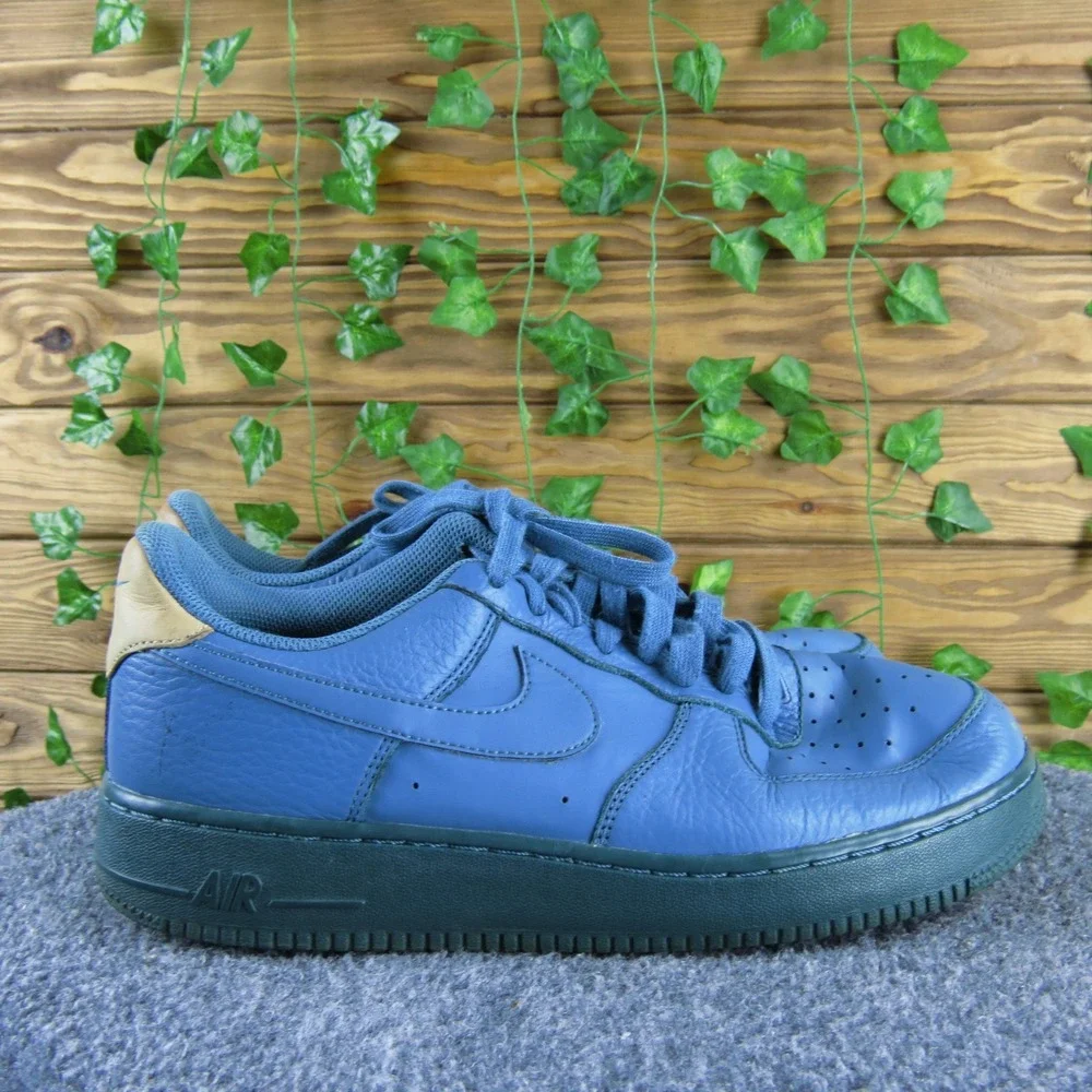 Nike Air Force 1 '07 LV8 Low Men 9.5 Blue Leather‎ Sneakers Missing Insoles